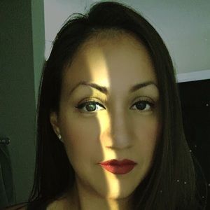 Meet your Posher, Brenda